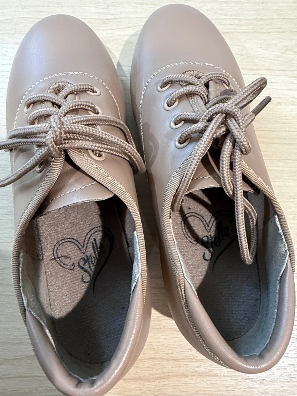 Stelle kids tap